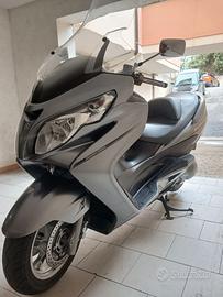 Suzuki Burgman 400