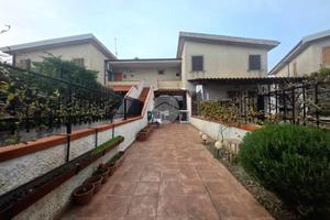 3 LOCALI A SAN NICOLA ARCELLA