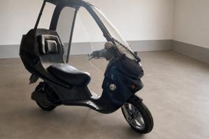 Scooter coperto Benelli Adiva 150