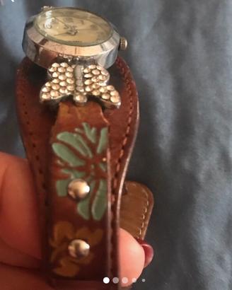 Orologio Fossil con farfalla brillantini