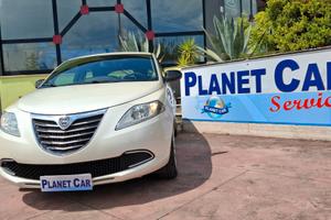 Lancia Ypsilon 1.2 69 CV 5 porte GPL--Bianco Perla