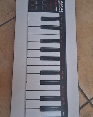 Tastiera MIDI Akai LPK25 - Come nuova con scatola