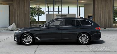 BMW 520 Versione  XDRIVE S.W. LUXURY LINE
