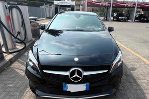 MERCEDES Classe A180d - 2017