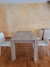 Mobile Credenza, tavolo e 4 sedie