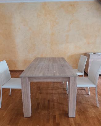 Mobile Credenza, tavolo e 4 sedie