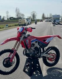 Crf 450 r enduro marzo 2025