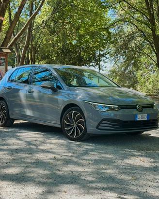 GOLF 8