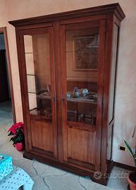 Vetrina classica legno massello noce (210x136)