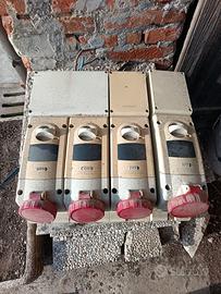 prese industriale 380V  16 A