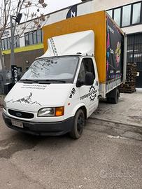 Furgone ford transit