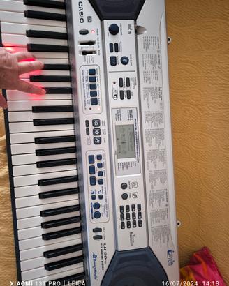 Tastiera Casio LK-90-TV