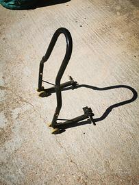 ALZA MOTO POSTERIORE