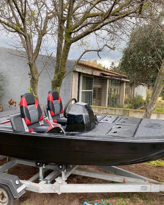 Bass boat + carrello 650kg