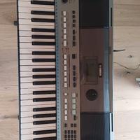 YAMAHA PSR E443