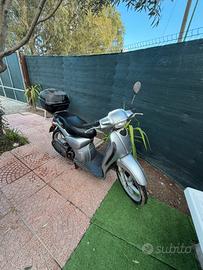 Scarabeo scoter 2006