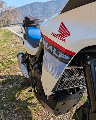 HONDA TRANSALP 750