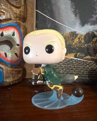 Draco Malfoy su Scopa – Harry Potter