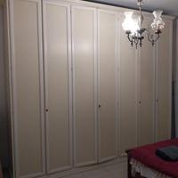 Camera da letto (Armadio, Comò, Comodini, letto)