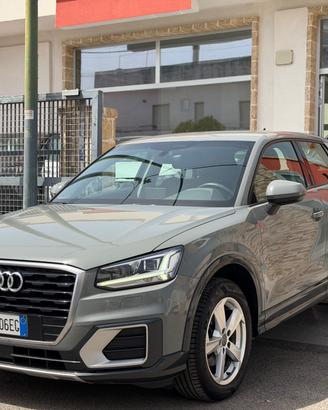 Audi Q2 1.6 116 cv Admired-2020/LED/NAVI/PARK