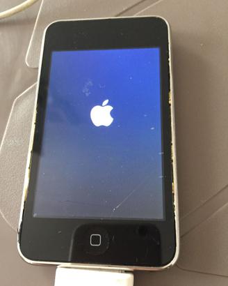 3639NN-Apple iPod Touch 2