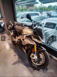 Aprilia Tuono V4 1100 POCHI KM + ACCESSORI
