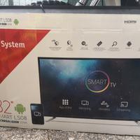 Smart TV 32" non funzionante per pezzi di ricambio