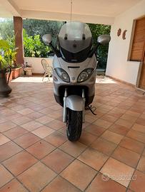 Piaggio x9 500