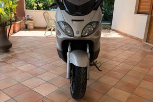 Piaggio x9 500