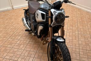 CF MOTO CL-X HERITAGE 700