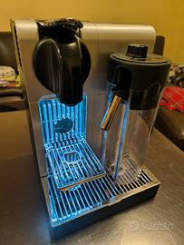 Nespresso Lattissima Pro DeLonghi EN750.MB capsule
