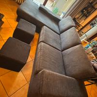 Grande divano con chaise longue