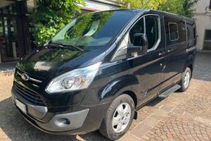 FORD Tourneo Custom 2.0 TDCi 8 Posti Titanium