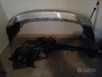 ricambi carrozzeria BMW 320 dal 2008 al 2011