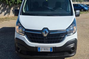 Renault traffic 