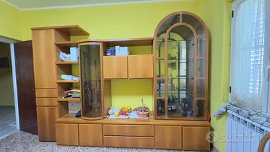 parete attrezzata color ciliegio