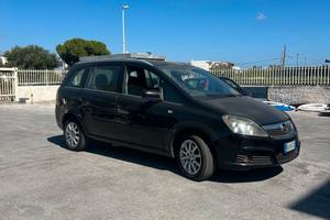 Opel Zafira B1.6 Cosmo nera Metano/Benzina 7 posti