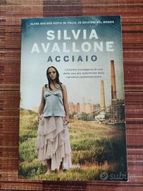 Silvia Avallone Acciaio