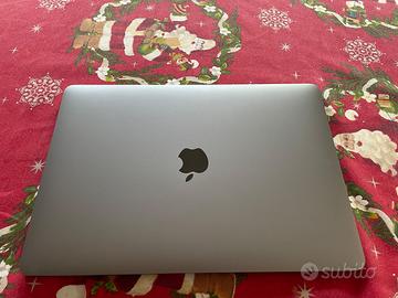 Apple Macbook Air 13" Intel Core i5 Ram 8GB Silver