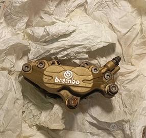Pinza Brembo 4p anteriore destra