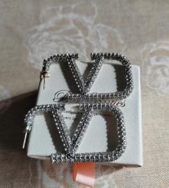 orecchini símil Valentino 