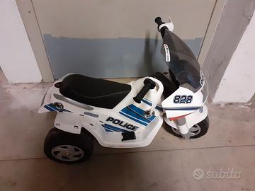 Moto elettrica peg perego