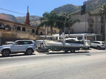 TRIMARANO A VELA CORSAIR F24