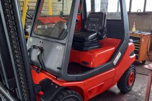 Carrello elevatore linde