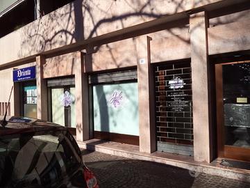 Locale commerciale Udine inizi viale Venezia