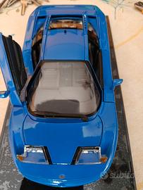 Bugatti eb110 maisto 
