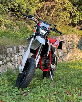 beta rr 125 4 tempi motard