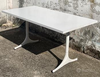 Scrivania produzione ICF su licenza Knoll, 1968.