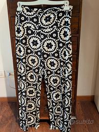 Pantaloni estivi a fiori 