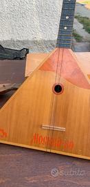 Strumento musicale BALALAJKA